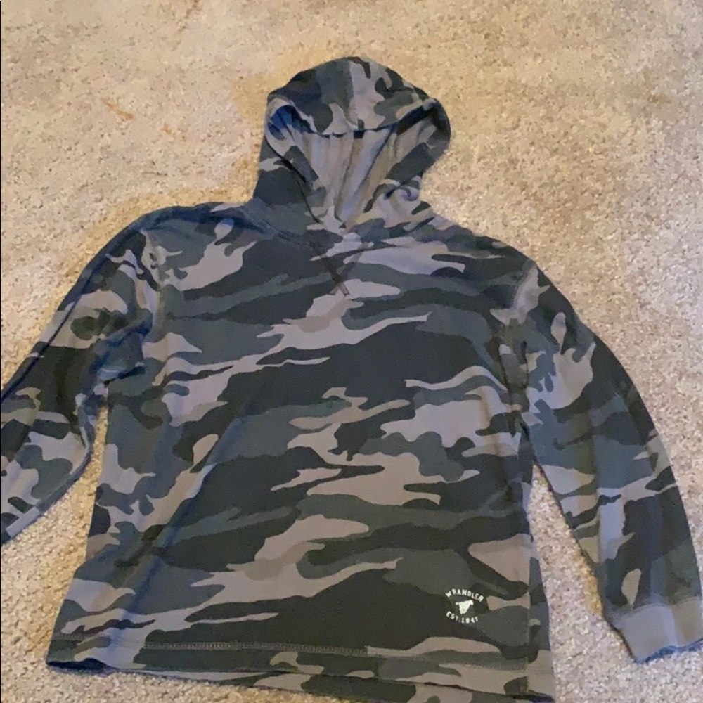 Boys camo hooded long sleeve